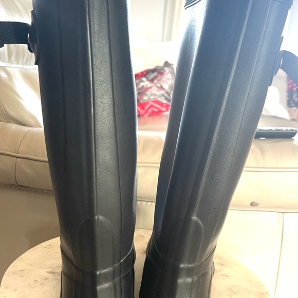 Women Hunter Huntress Black Original Matte Tall PullOn Rain Boots - Picture 5 of 7
